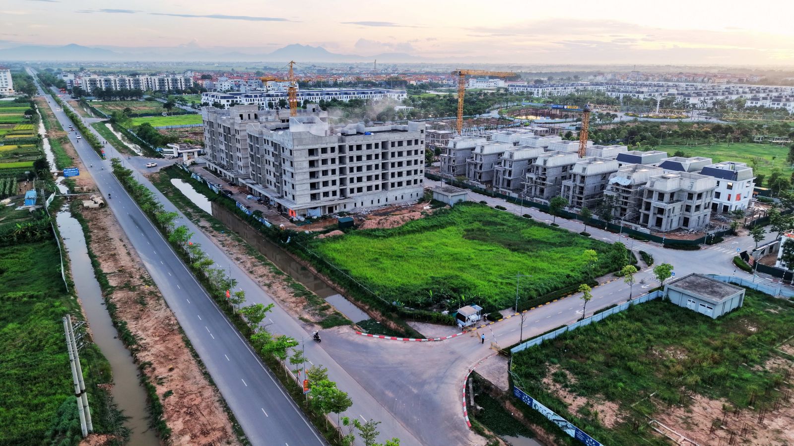 Tiến độ xây dựng CT5 HUD Mê Linh